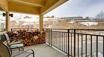 #2 - M Den 2 Bedroom Cabin by RedAwning