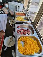 Executive Plaza Hotel