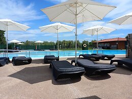 Natura Resorts