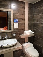 Hotel Santa Barbara Usaquen Inn