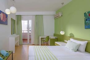 Zeus Hotels Palm Beach