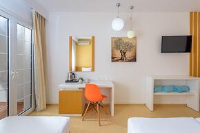 Zeus Hotels Palm Beach