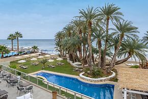 Zeus Hotels Palm Beach