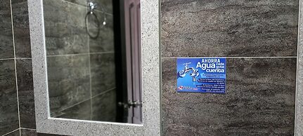 Hotel Lago Chico Inn