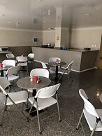 Hotel Lago Chico Inn