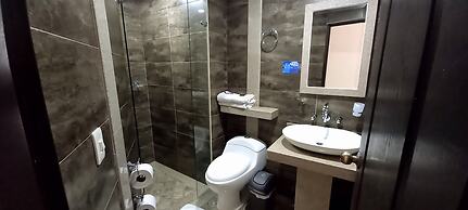 Hotel Lago Chico Inn