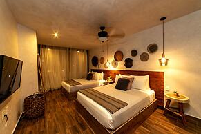 Trinity 202 by Mikitito Rentals