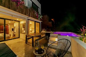 Trinity 202 by Mikitito Rentals