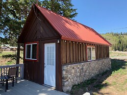 Alexander lake lodge