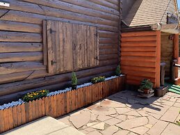 Alexander lake lodge