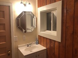 Alexander lake lodge