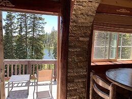 Alexander lake lodge