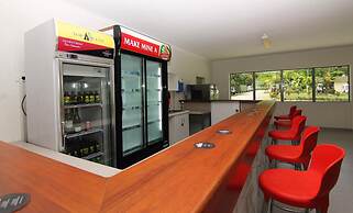 Crossroads Hotel Lae