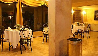 Hotel Acacias de Vitacura