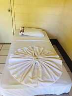 Transit Motel - Hostel