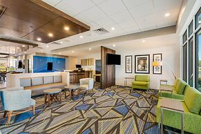 Holiday Inn Express & Suites Jacksonville - Town Center, an IHG Hotel