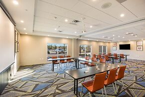 Holiday Inn Express & Suites Jacksonville - Town Center by IHG