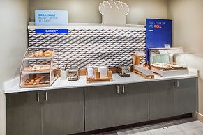 Holiday Inn Express & Suites Jacksonville - Town Center by IHG