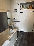 Arosfa Harbourside Guest House