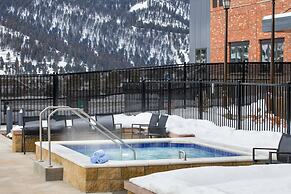 Residence Inn by Marriott Big Sky/The Wilson Hotel