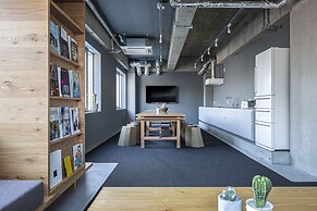 TSUGU Kyoto Sanjo by THE SHARE HOTELS