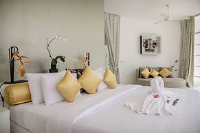The Flame Tree Estate & Hotel