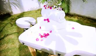 The Flame Tree Estate & Hotel