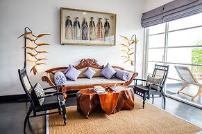 The Flame Tree Estate & Hotel