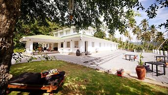 The Flame Tree Estate & Hotel