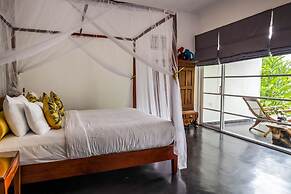 The Flame Tree Estate & Hotel