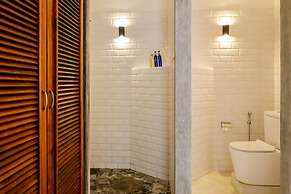 The Flame Tree Estate & Hotel
