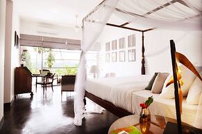 The Flame Tree Estate & Hotel