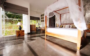 The Flame Tree Estate & Hotel