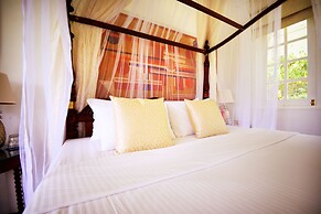 The Flame Tree Estate & Hotel