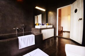 The Flame Tree Estate & Hotel