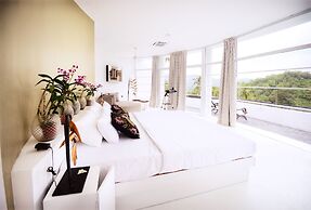 The Flame Tree Estate & Hotel