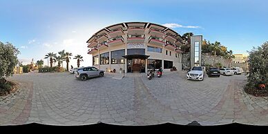 Neopol Hotel Deluxe