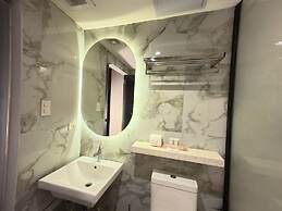 Citizen Hotel