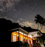 Nusa Nalan Beach Resort