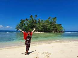 Nusa Nalan Beach Resort