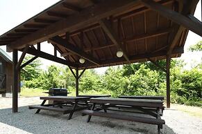 Asian Resort Camp Tapa