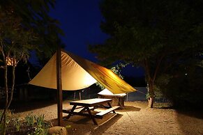 Asian Resort Camp Tapa