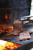 Asian Resort Camp Tapa