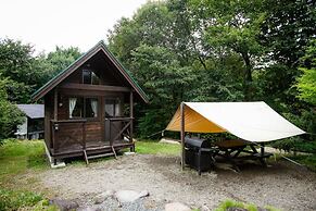 Asian Resort Camp Tapa