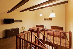 Aparthotel na Mytniy