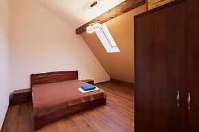 Aparthotel na Mytniy
