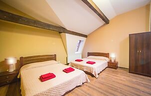 Aparthotel na Mytniy