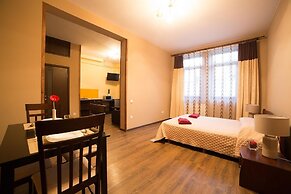 Aparthotel na Mytniy