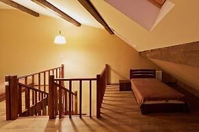 Aparthotel na Mytniy
