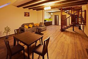 Aparthotel na Mytniy